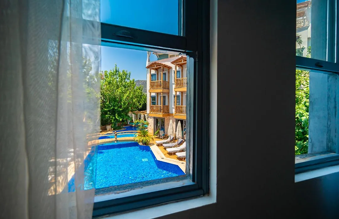 Elixir Hotel-1