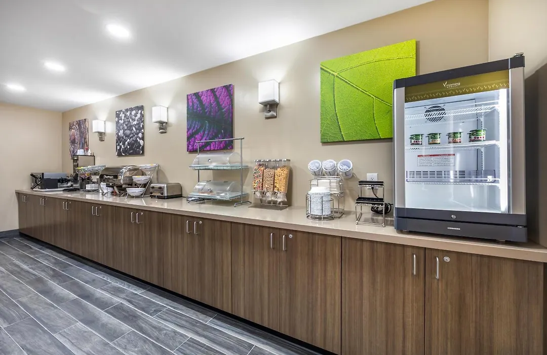 Sleep Inn & Suites Salina I-135-1