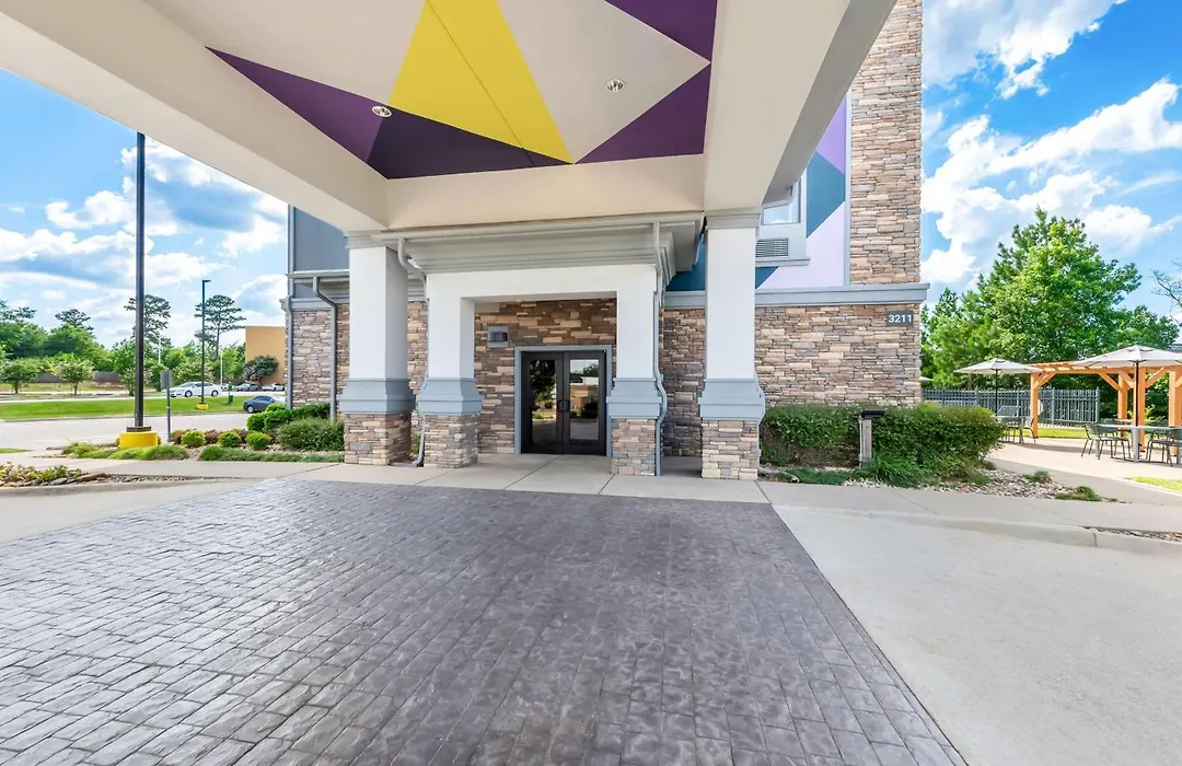 Spark By Hilton Longview-1