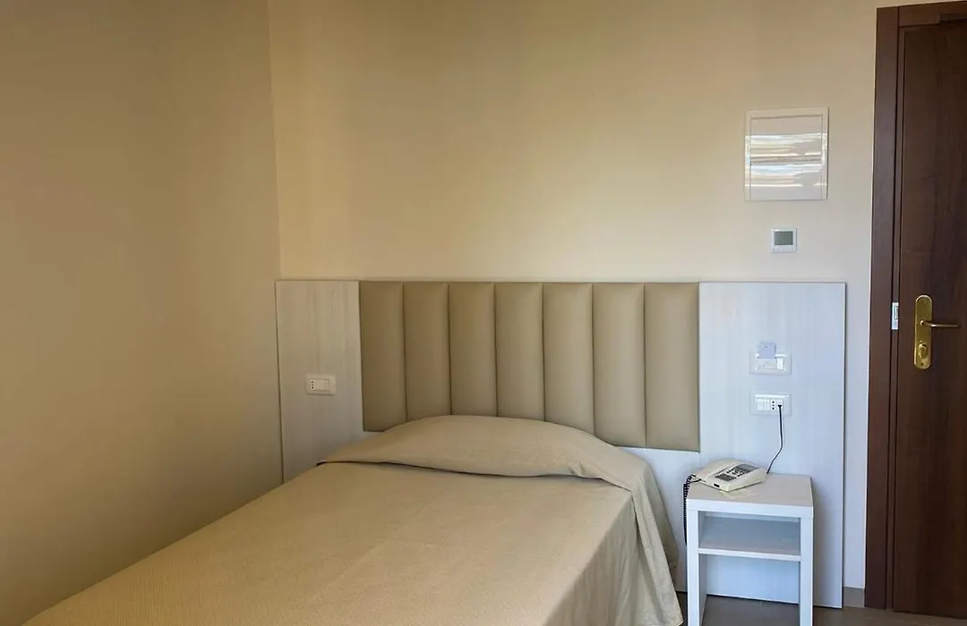 Hotel Vittoria-1