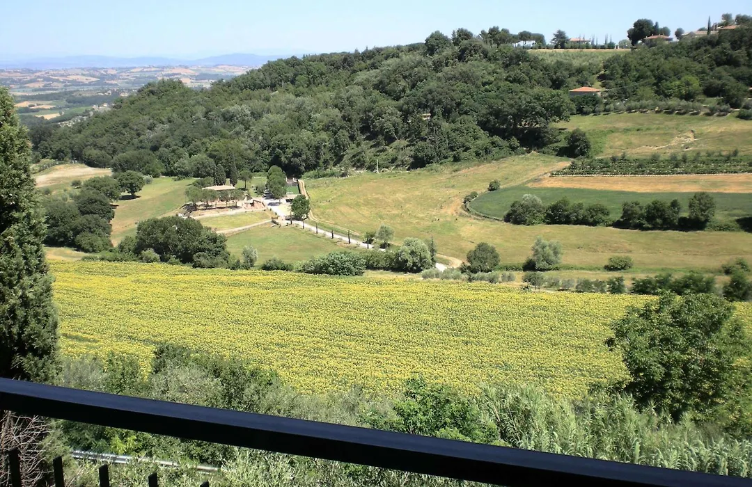 Hotel Sangallo B&B - Panoramic Position - Valley And Vineyard View- Family Run-1