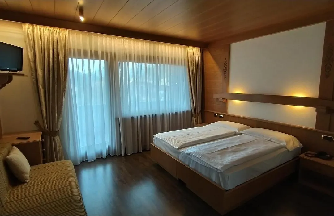 Hotel Flora Alpina-1