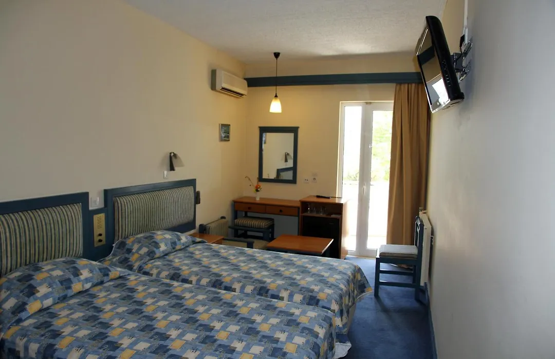 Astron Hotel-1