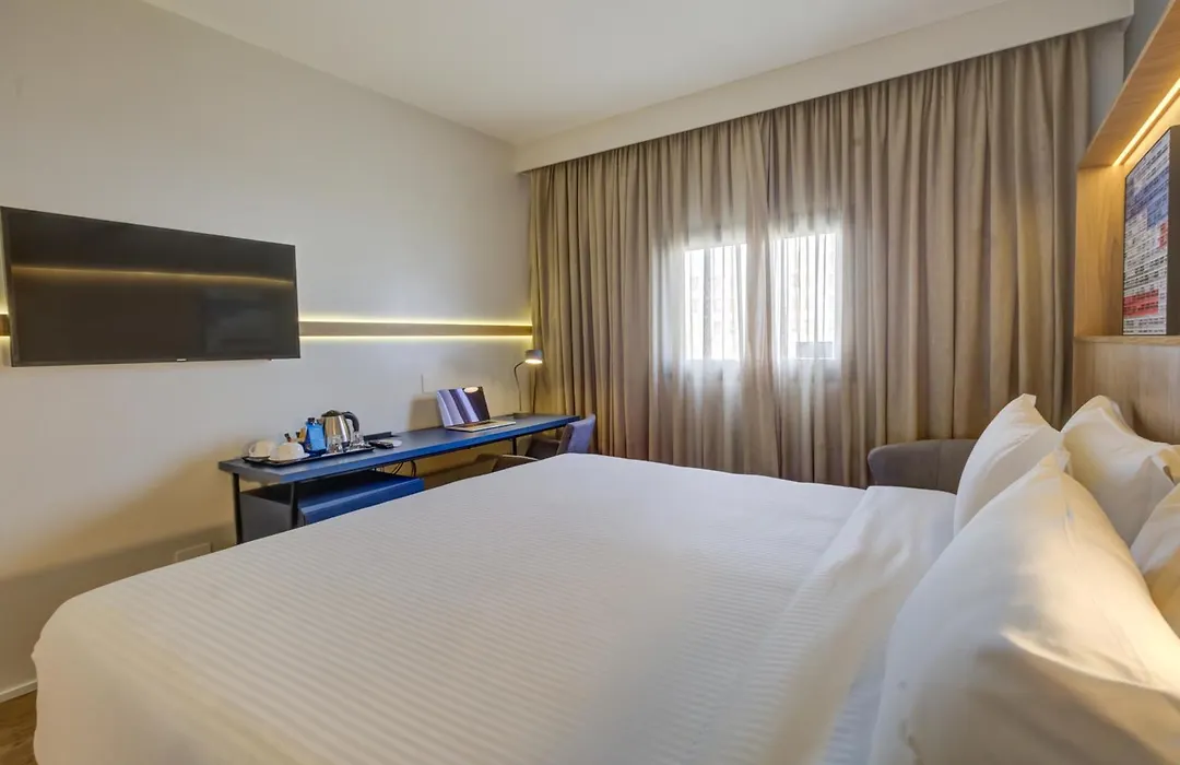 Hampton by Hilton Guarulhos Airport-1