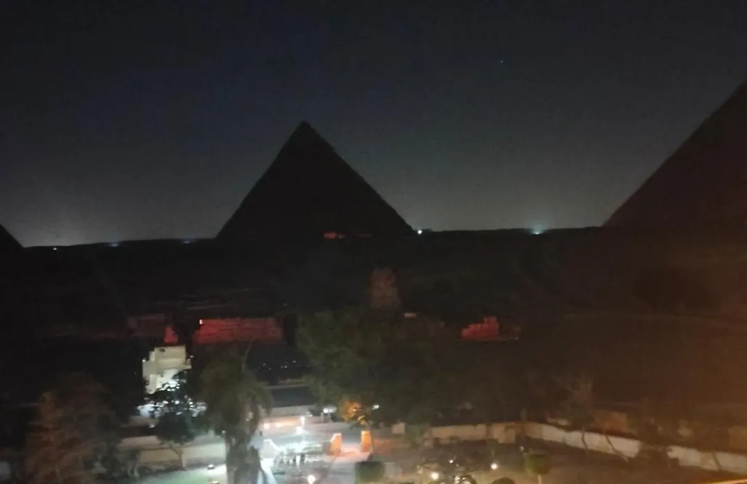 King Pyramids View-1
