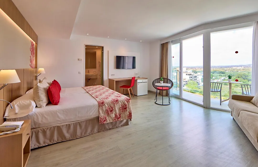 Universal Hotel Perla-1