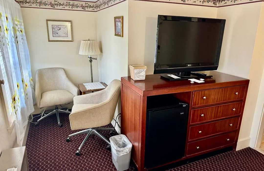 Merrill Farm Inn-1