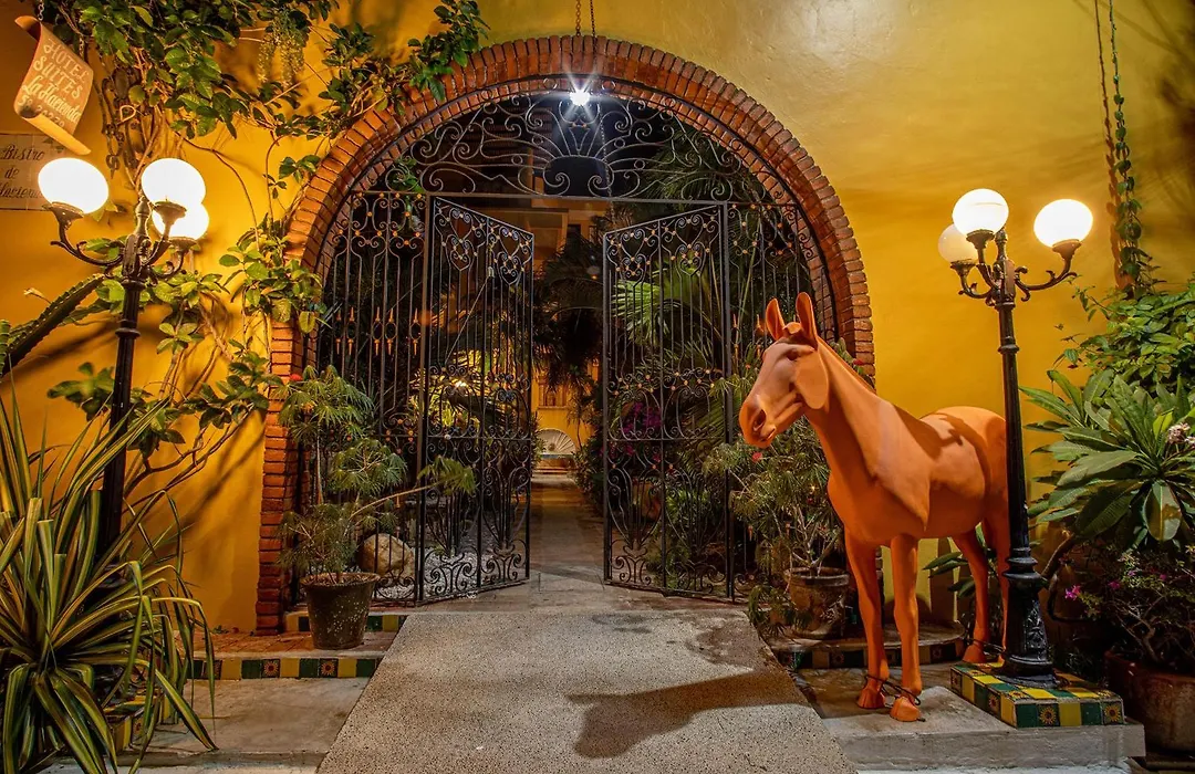 Suites La Hacienda-1