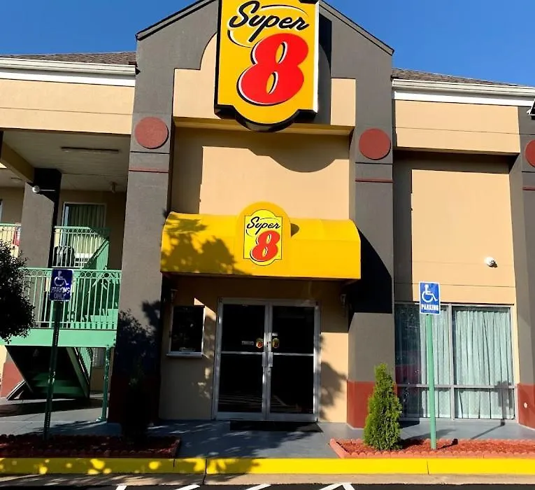 Super 8-1