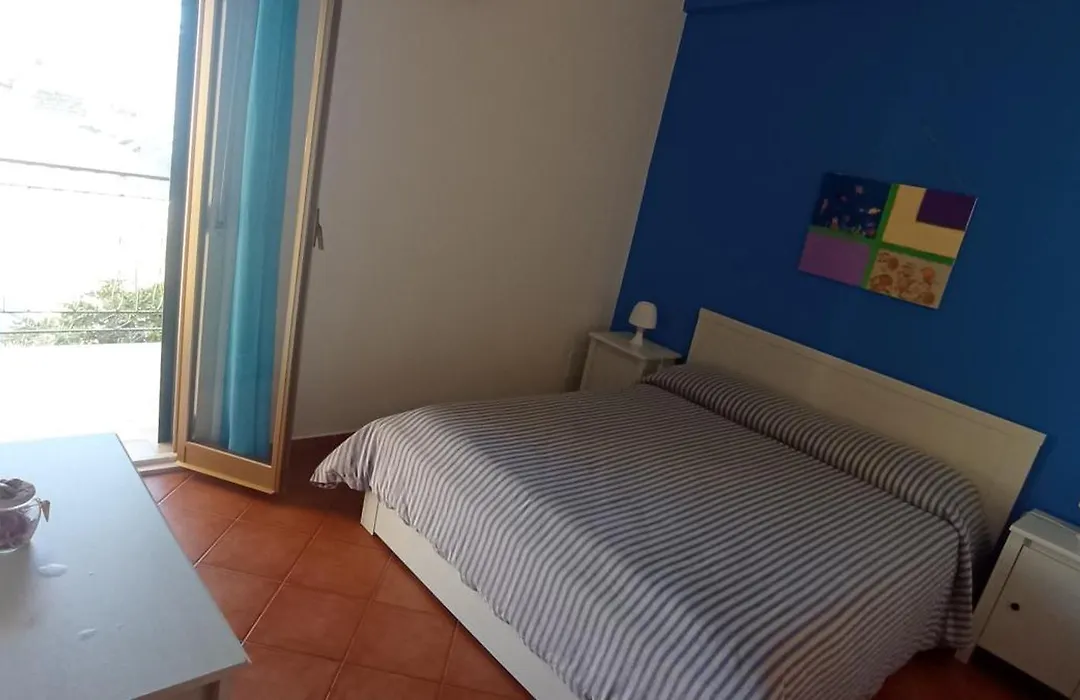 La Casa Gialla-1