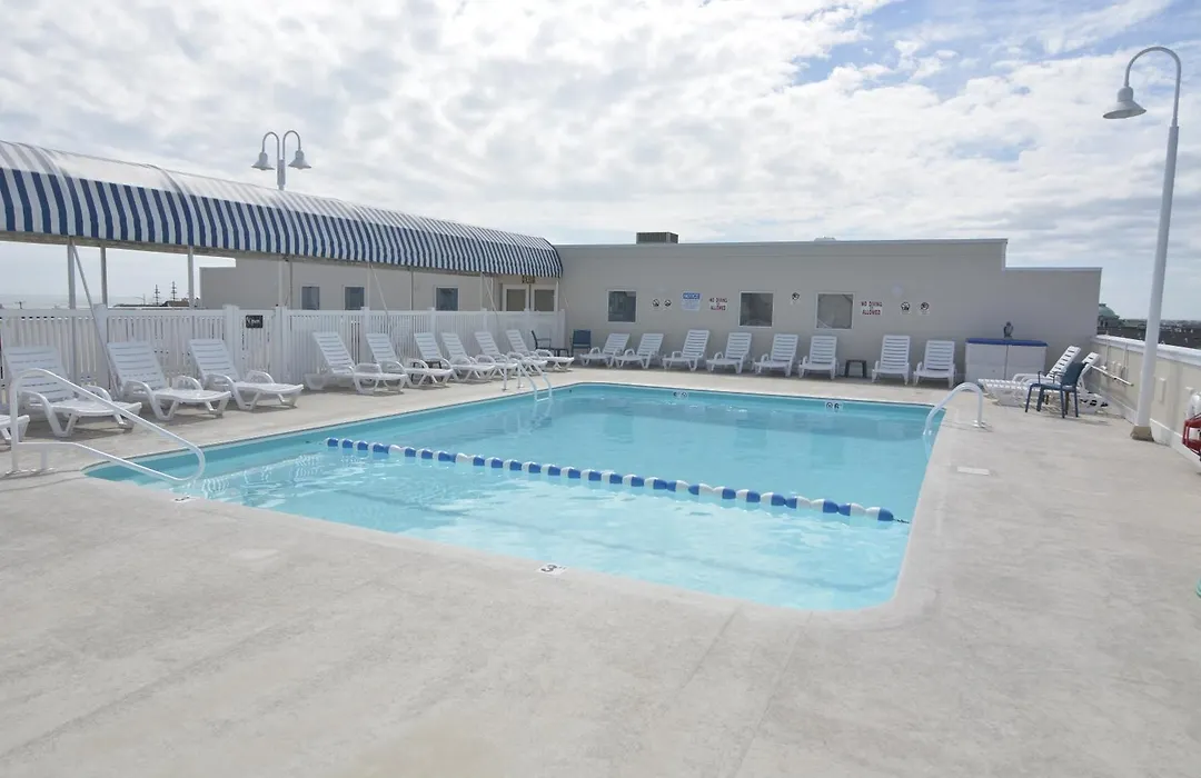 Biscayne Suites-1