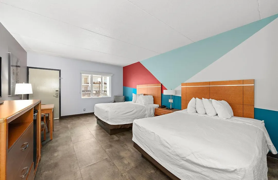 Adventureland Inn-1