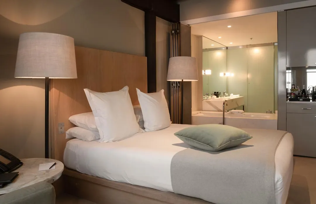 Establishment Hotel-1