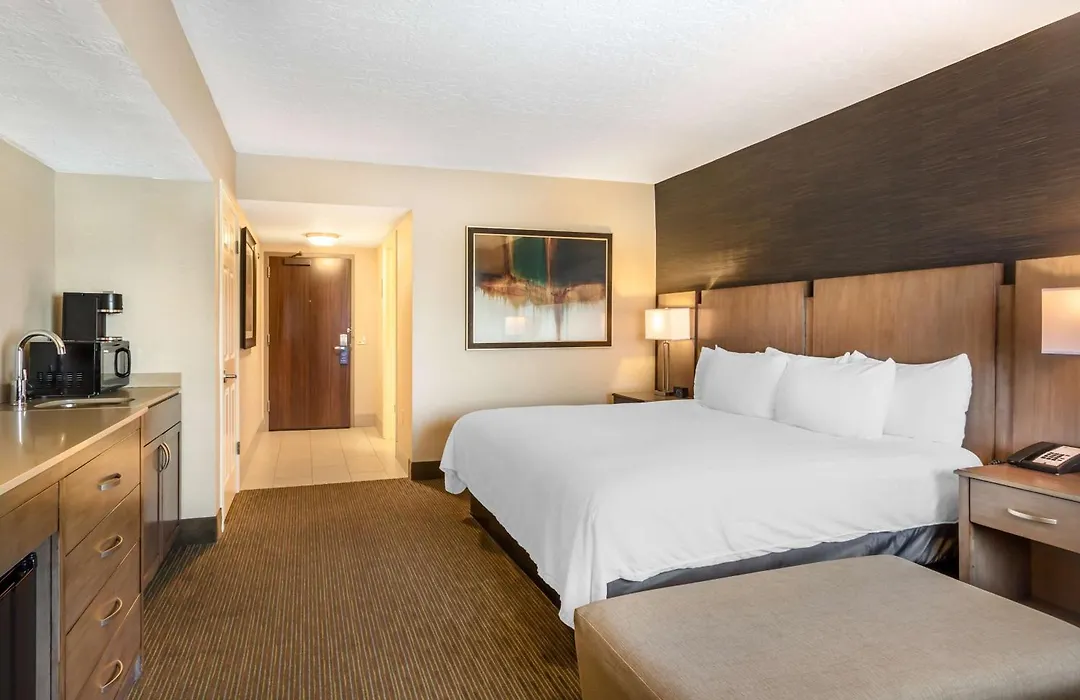 Best Western Plus Cotton Tree Inn-1