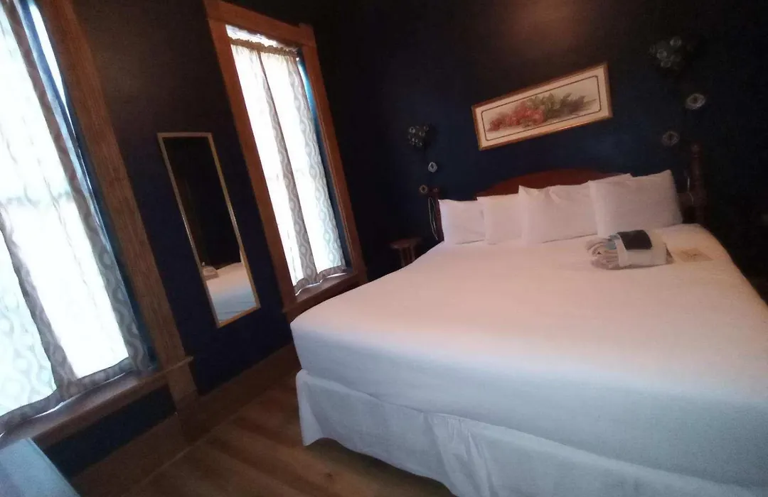 Grand Central Hotel-1