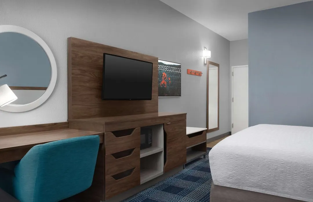 Hampton Inn Russellville-1