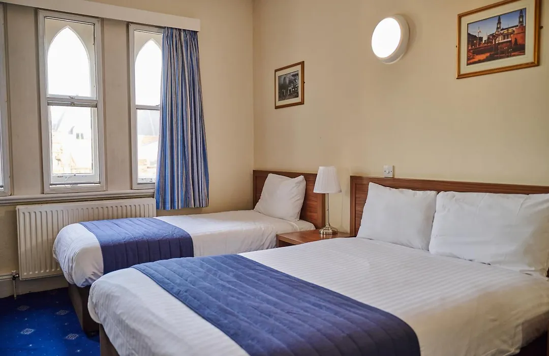 Discovery Inn - Leeds-1