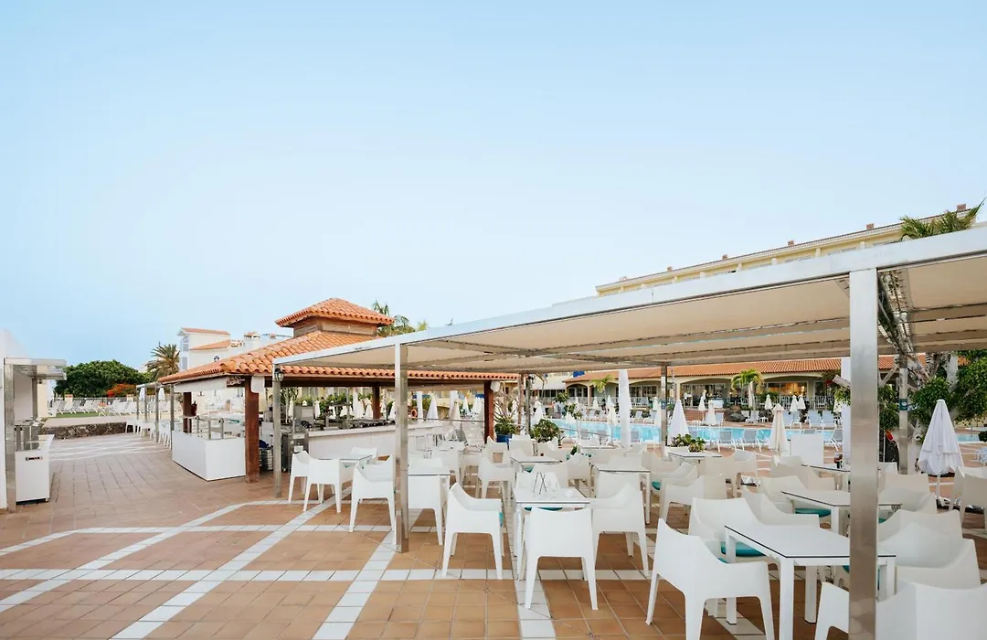 R2 Buganvilla Hotel & Spa-1