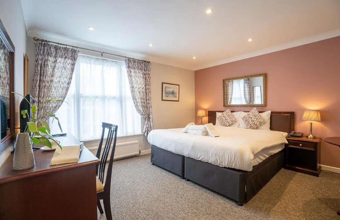 Marlborough House - Guest House-1