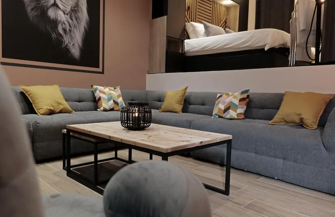 Zanzibar Suite-1