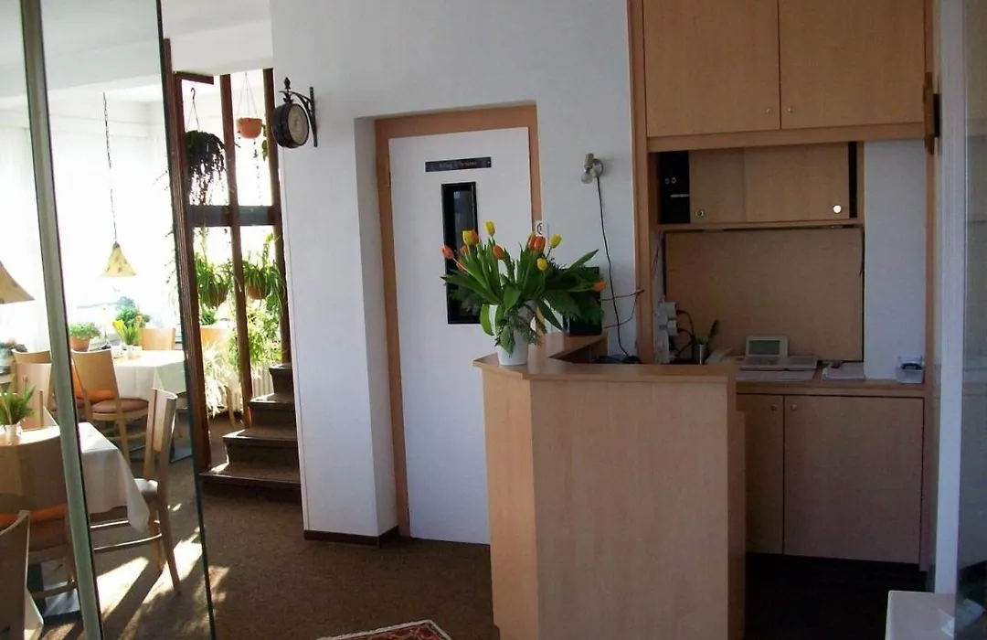 Ems-Hotel-1