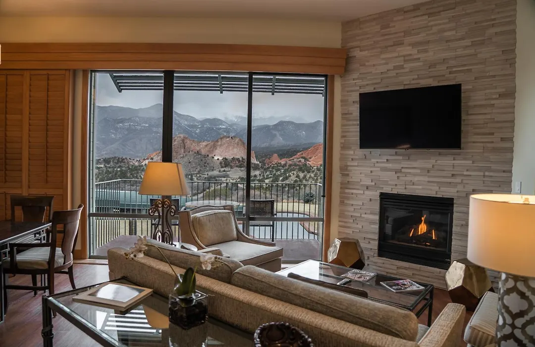 Garden Of The Gods Resort & Club-1