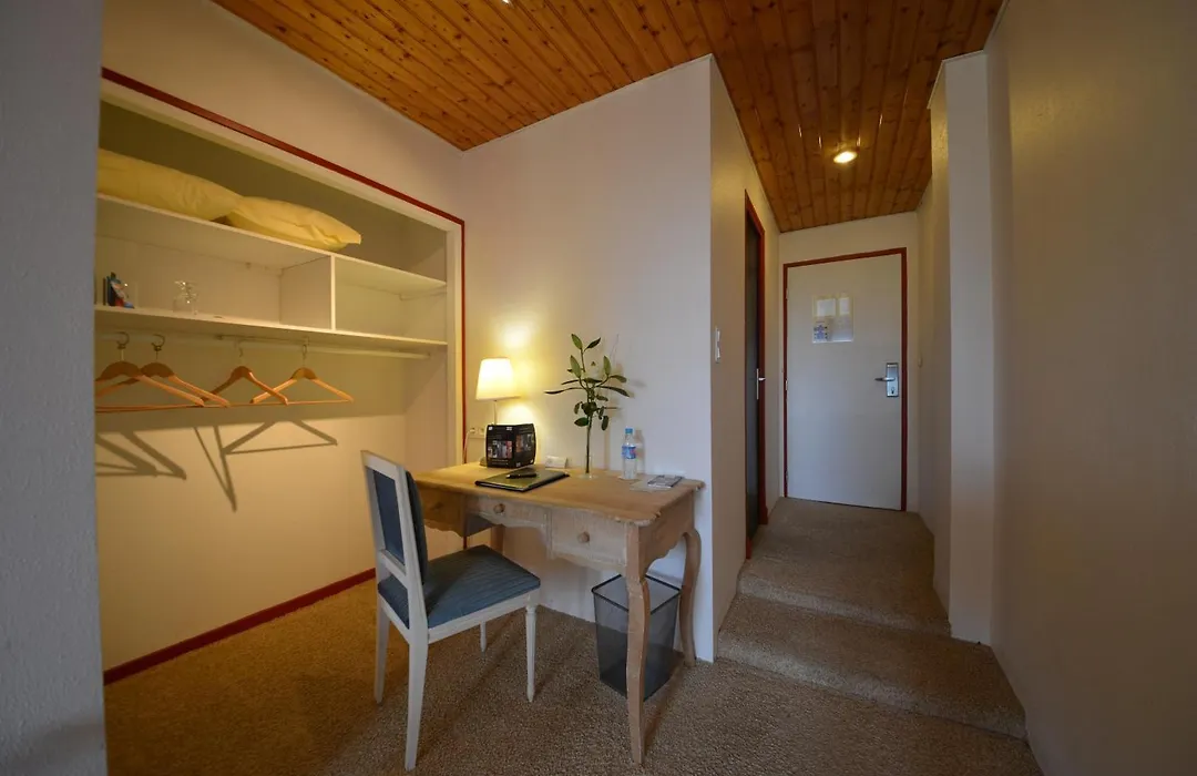 Hotel Bomotel-1
