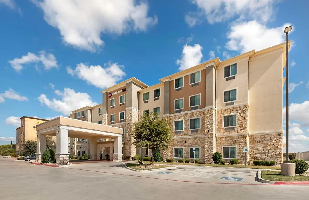 Best Western Plus Buda Austin Inn & Suites-1