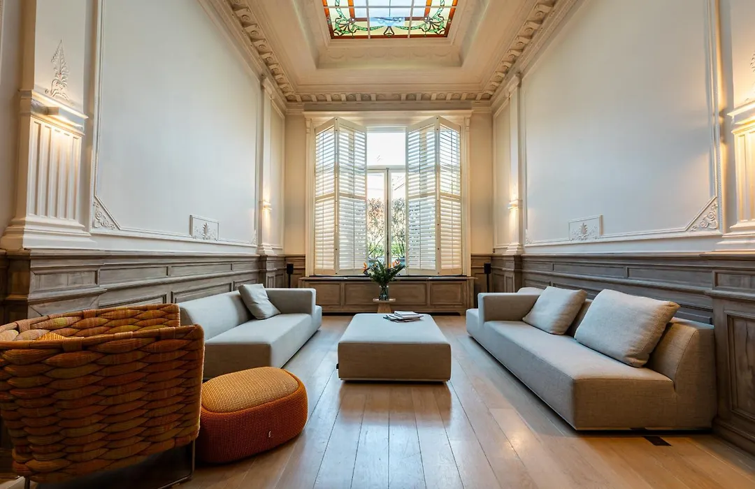 Villa Euphrosina boutique verblijf met verwarmd zwembad, sauna, vlakbij het strand van Oostende-1