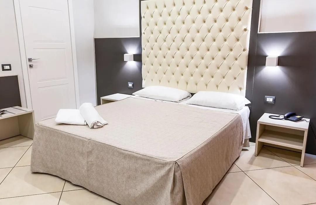 Hotel Demo'-1