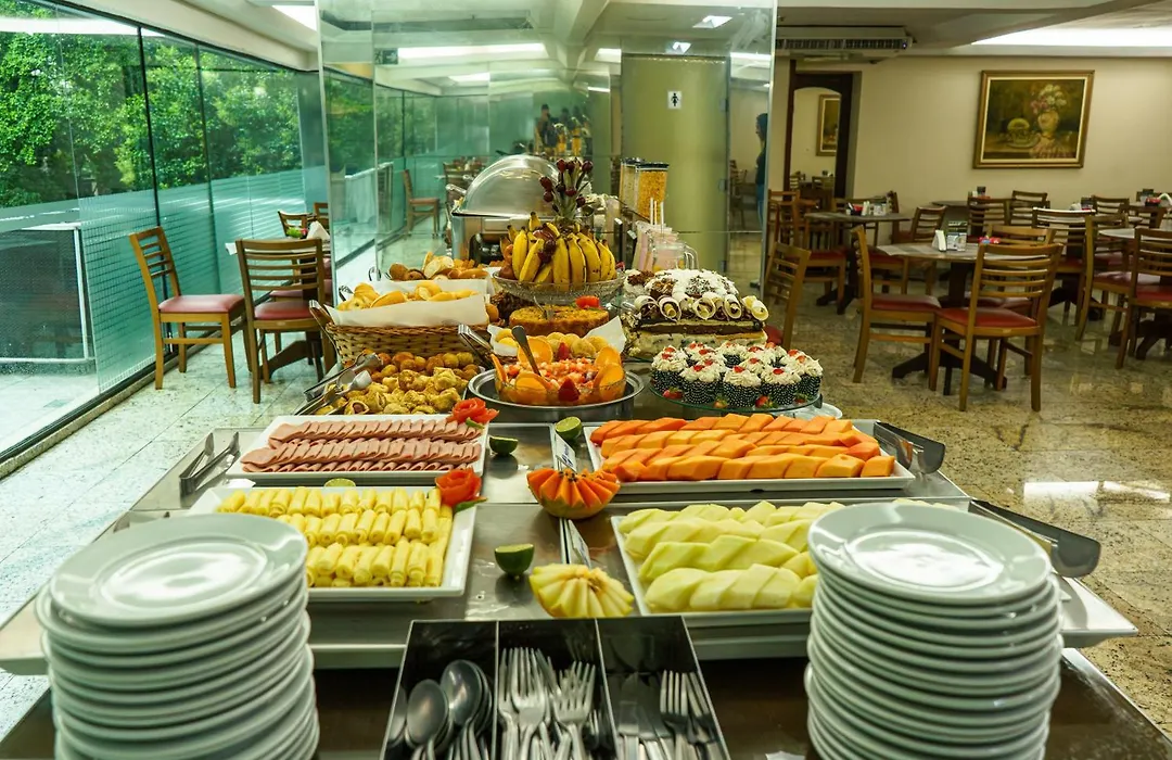 Hotel Dan Inn Express Porto Alegre -Fácil acesso ao Jockey Club - Show do Guns n Roses-1
