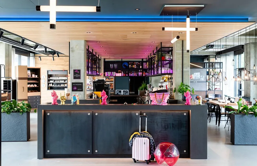Moxy Utrecht-1