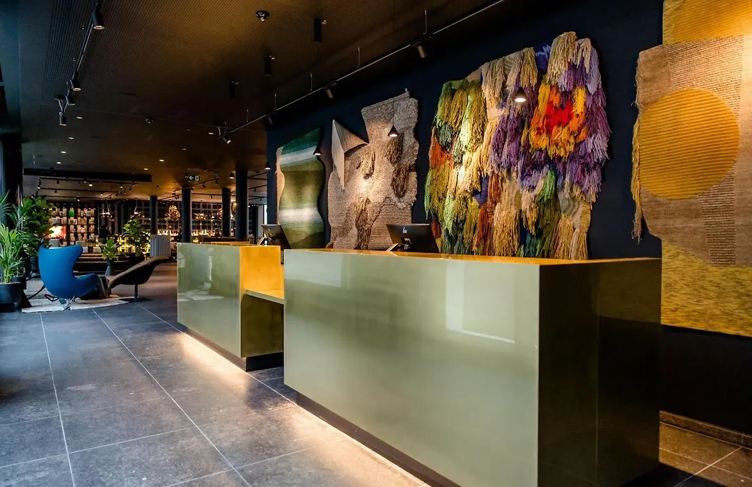 Motel One Antwerp-1
