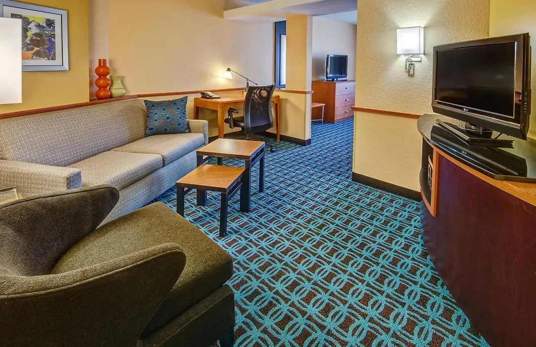 Fairfield Inn And Suites By Marriott Naples-1