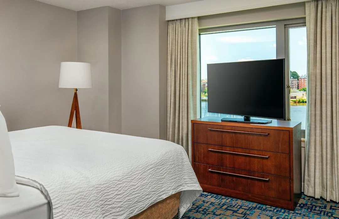 Residence Inn By Marriott Boston Harbor On Tudor Wharf-1