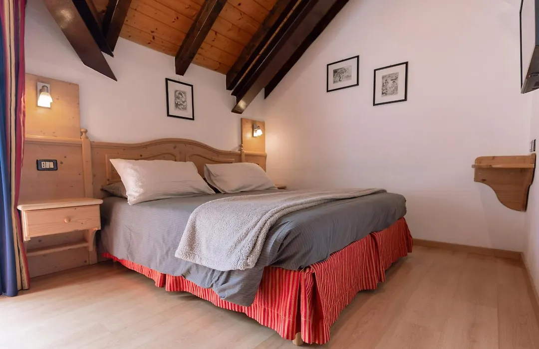 Hotel Cant Del Gal-1