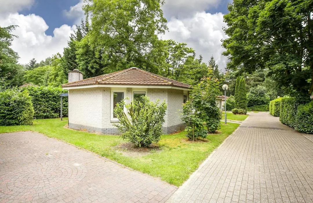 Bungalowpark Het Verscholen Dorp-1