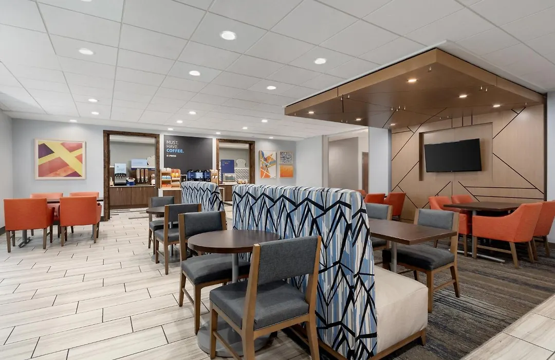 Holiday Inn Express Hotel & Suites Saginaw By Ihg-1