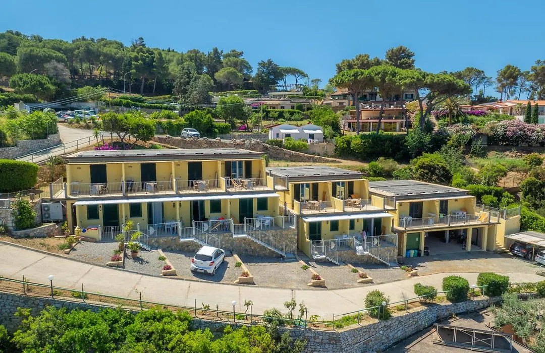 Hotel Dino-1