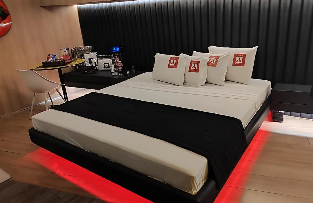 Motel Studio A-1
