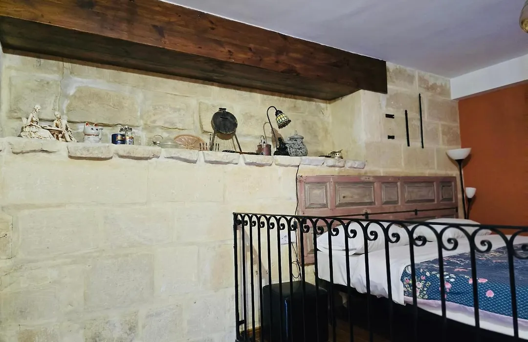 Luciano Valletta Boutique-1