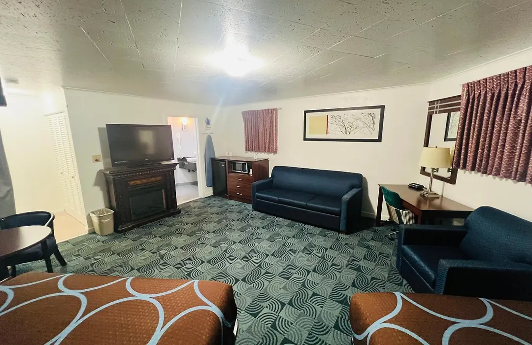 Berkshire Inn-1