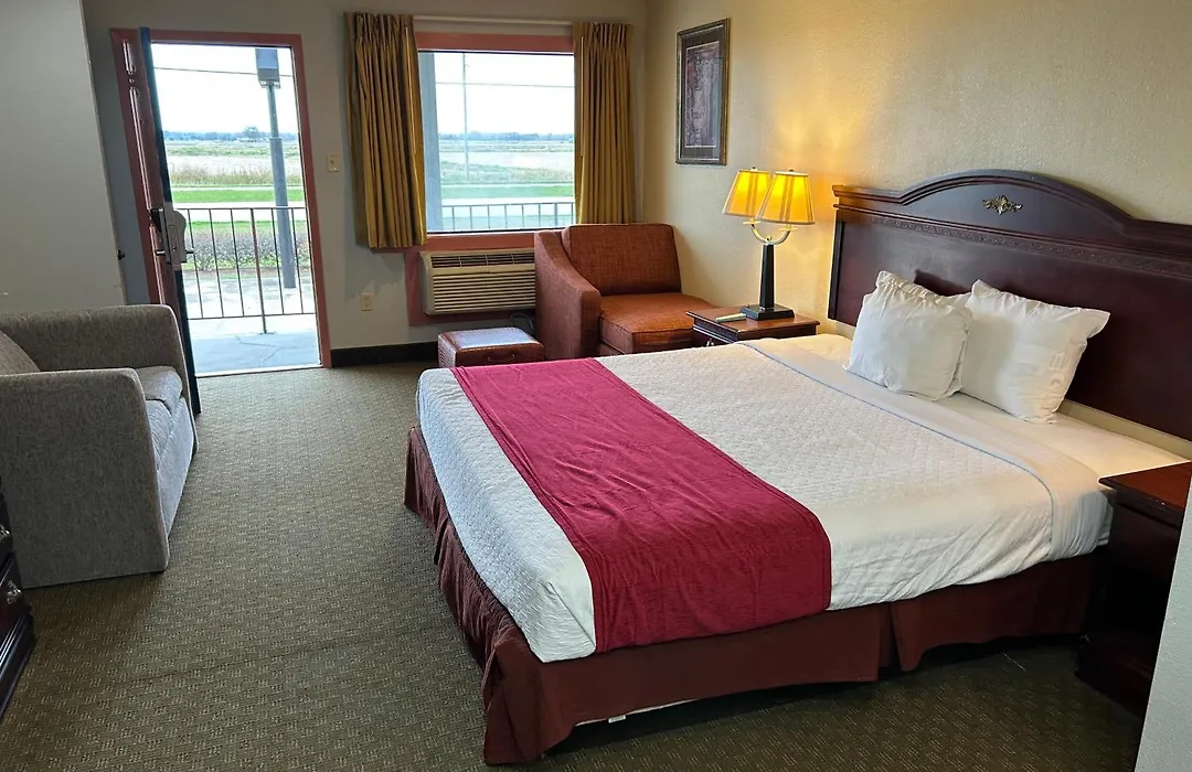 Howards Inn Motel-1