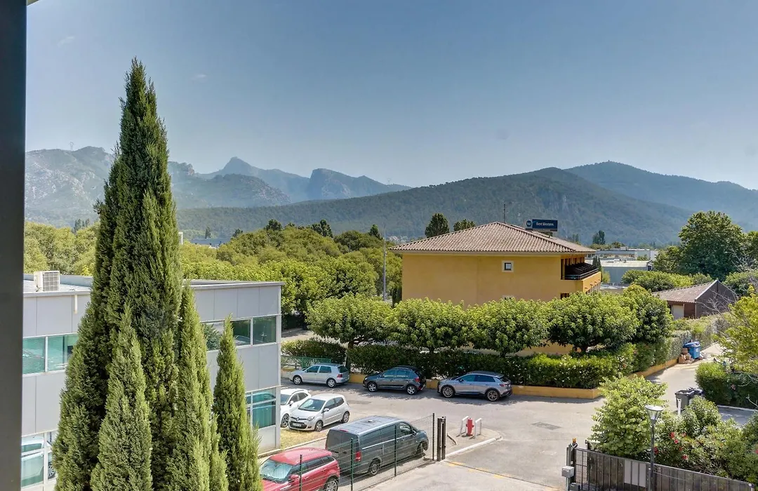 B&B HOTEL Aubagne Gémenos-1