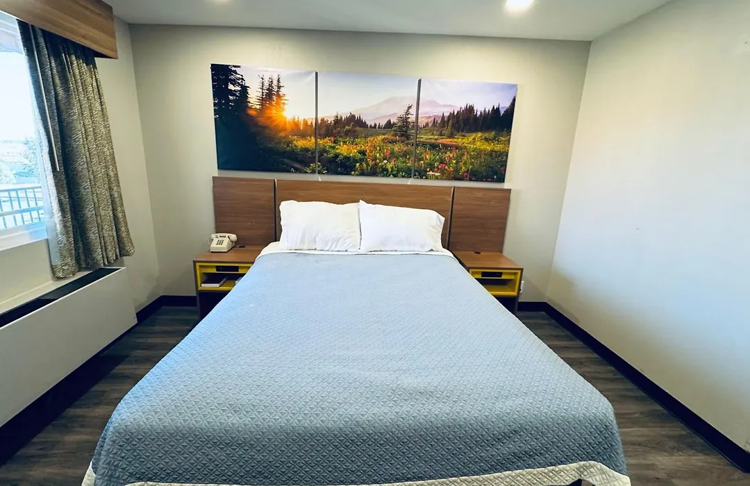 Days Inn By Wyndham Barstow-1