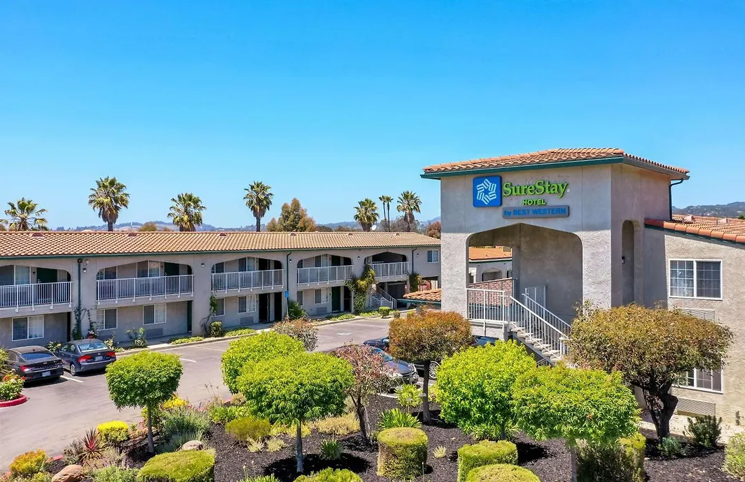 Surestay Hotel By Best Western Castro Valley-1