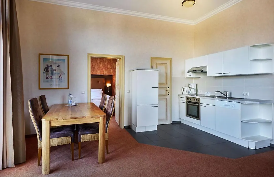 Strandhotel Preussenhof-1