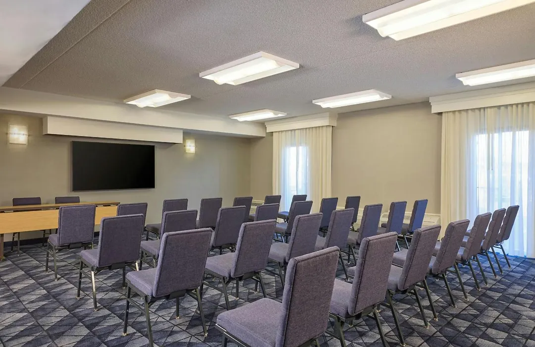 Courtyard By Marriott Phoenix North-1