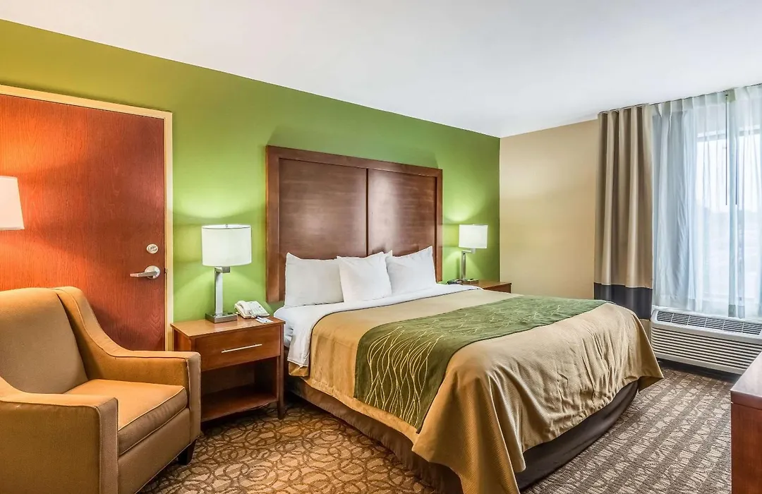Comfort Inn & Suites Panama City North-1