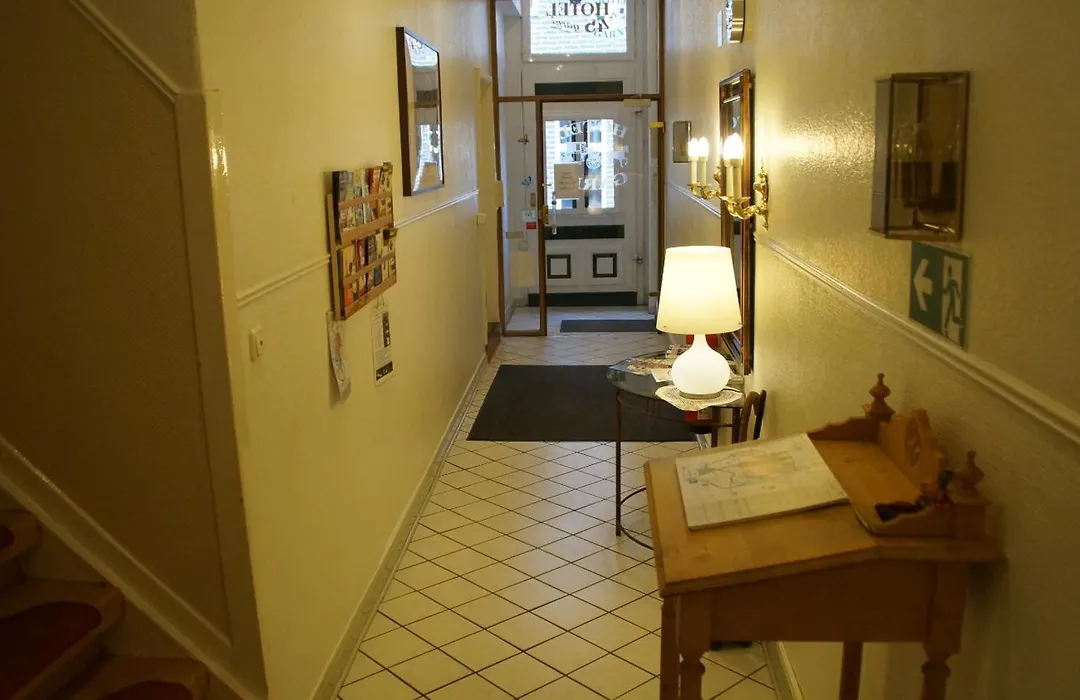 HOTEL alt lüneburger Kutscherstuben-1